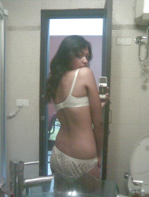 17P Private Photo's Young Asian Naked Chicks 14 INDIAN