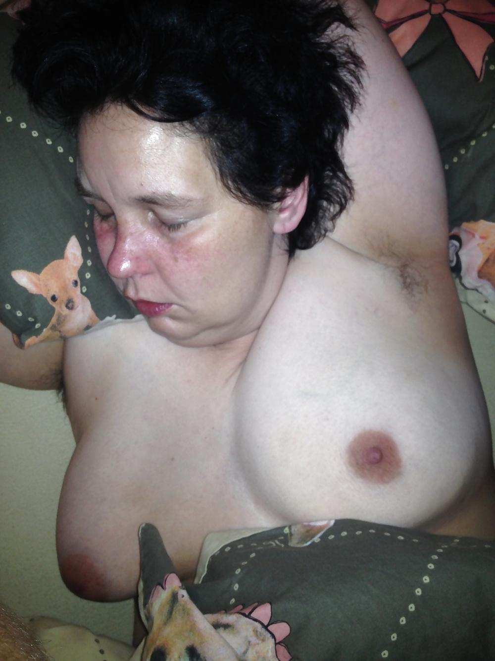25P Hairy bbw