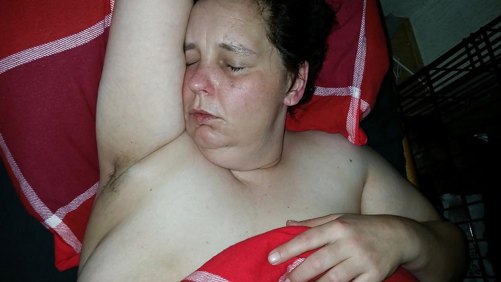 25P Hairy bbw