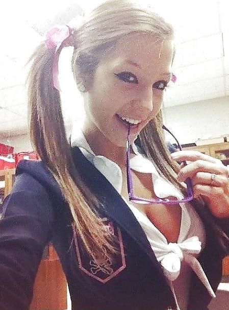 25P Hot nerdy and geek girls