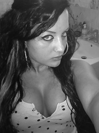 18P TURKISH ISIL HOT TEEN BABE FROM SWITZERLAND