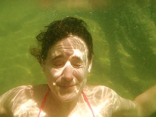 15P Underwater - Face Underwater2