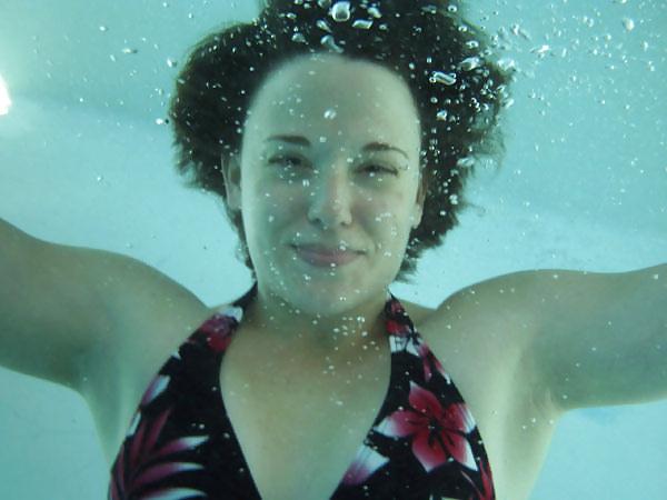 15P Underwater - Face Underwater2