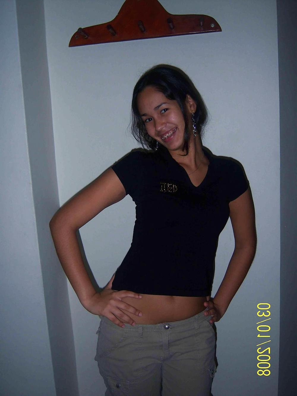 25P Private Photo's Young Asian Naked Chicks 24 FILIPINA