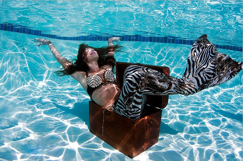 16P Underwater with the mermaids