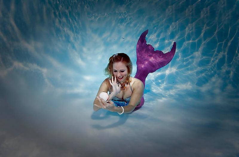 16P Underwater with the mermaids