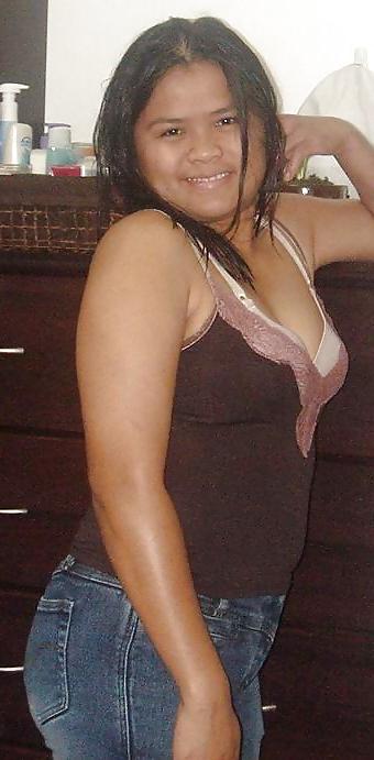 25P Private Photo's Young Asian Naked Chicks 12 FILIPINA