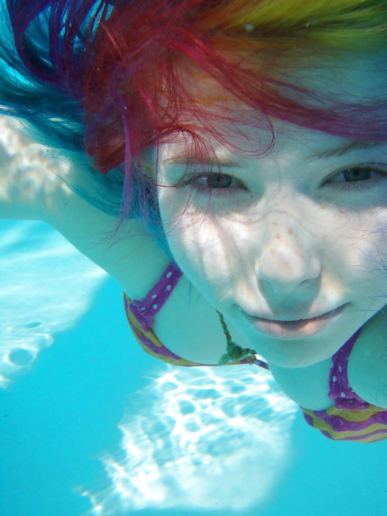 25P Underwater - Face Underwater3