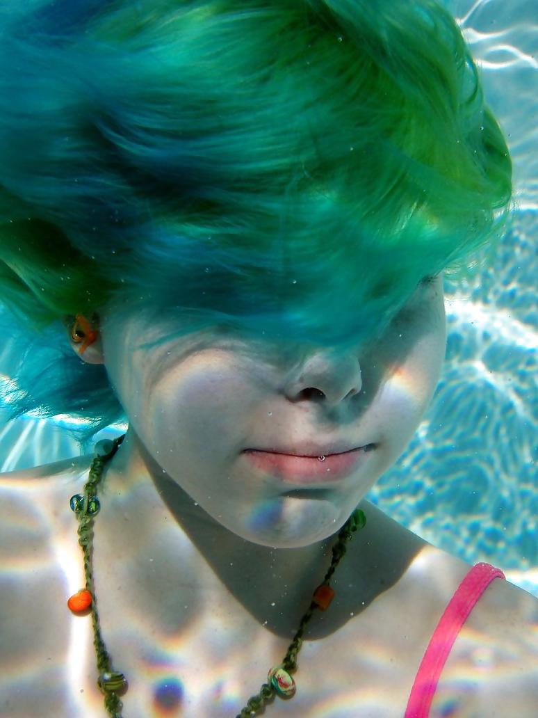 25P Underwater - Face Underwater3
