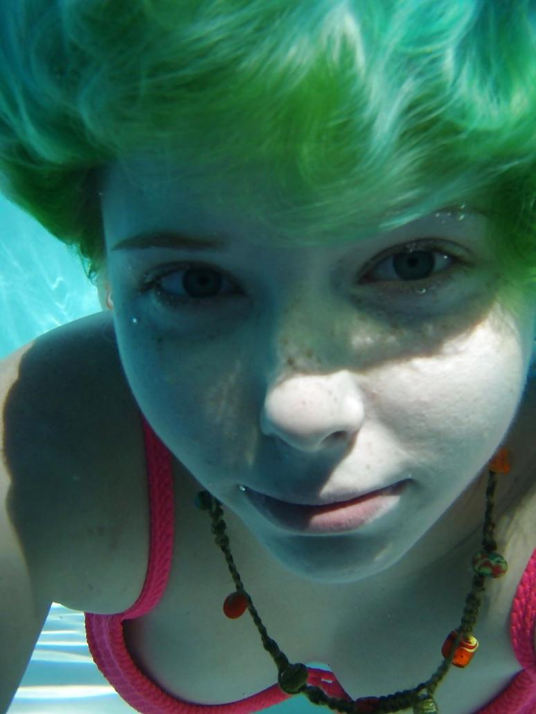 25P Underwater - Face Underwater3