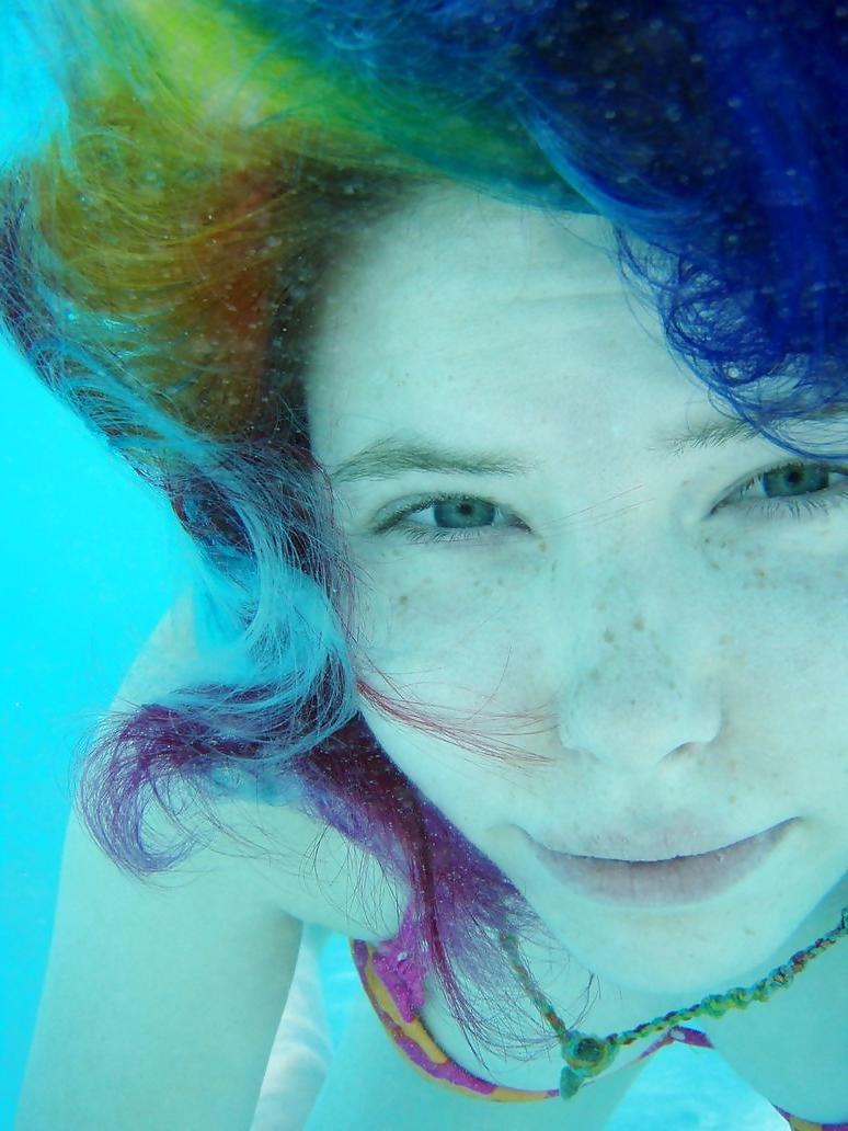 25P Underwater - Face Underwater3