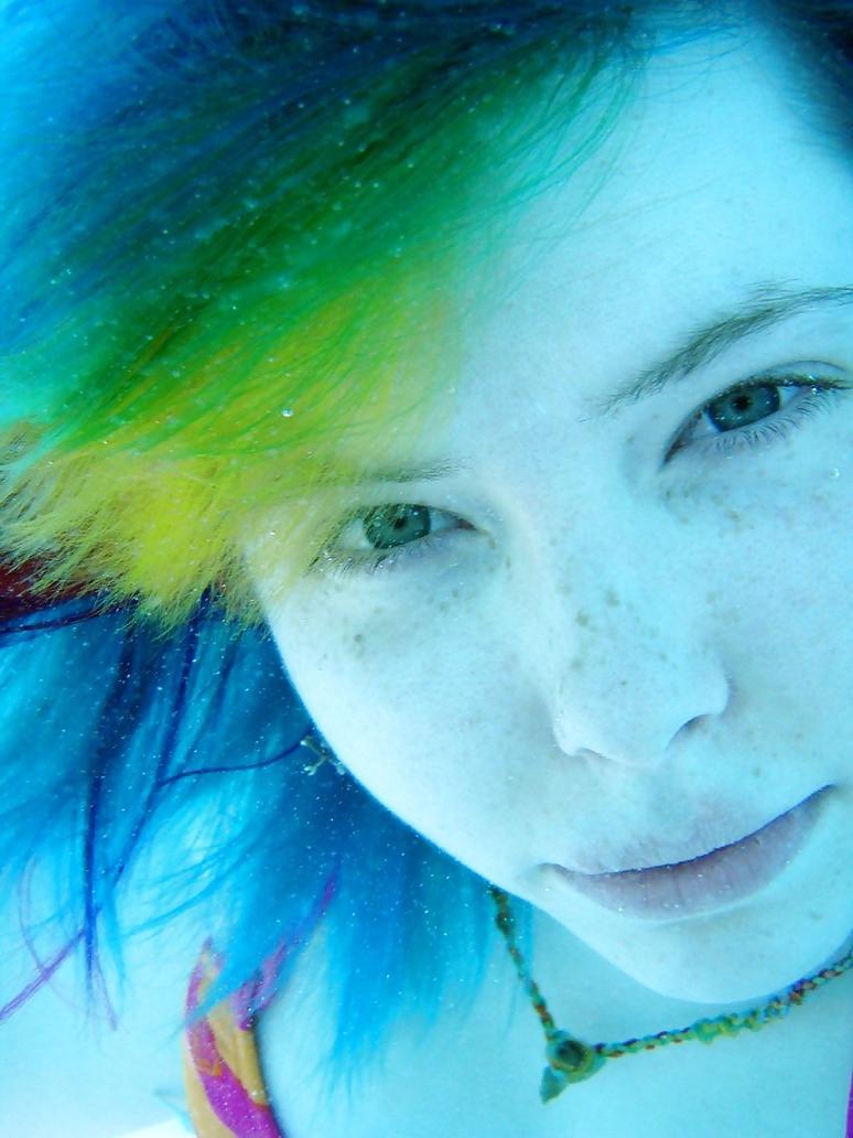 25P Underwater - Face Underwater3