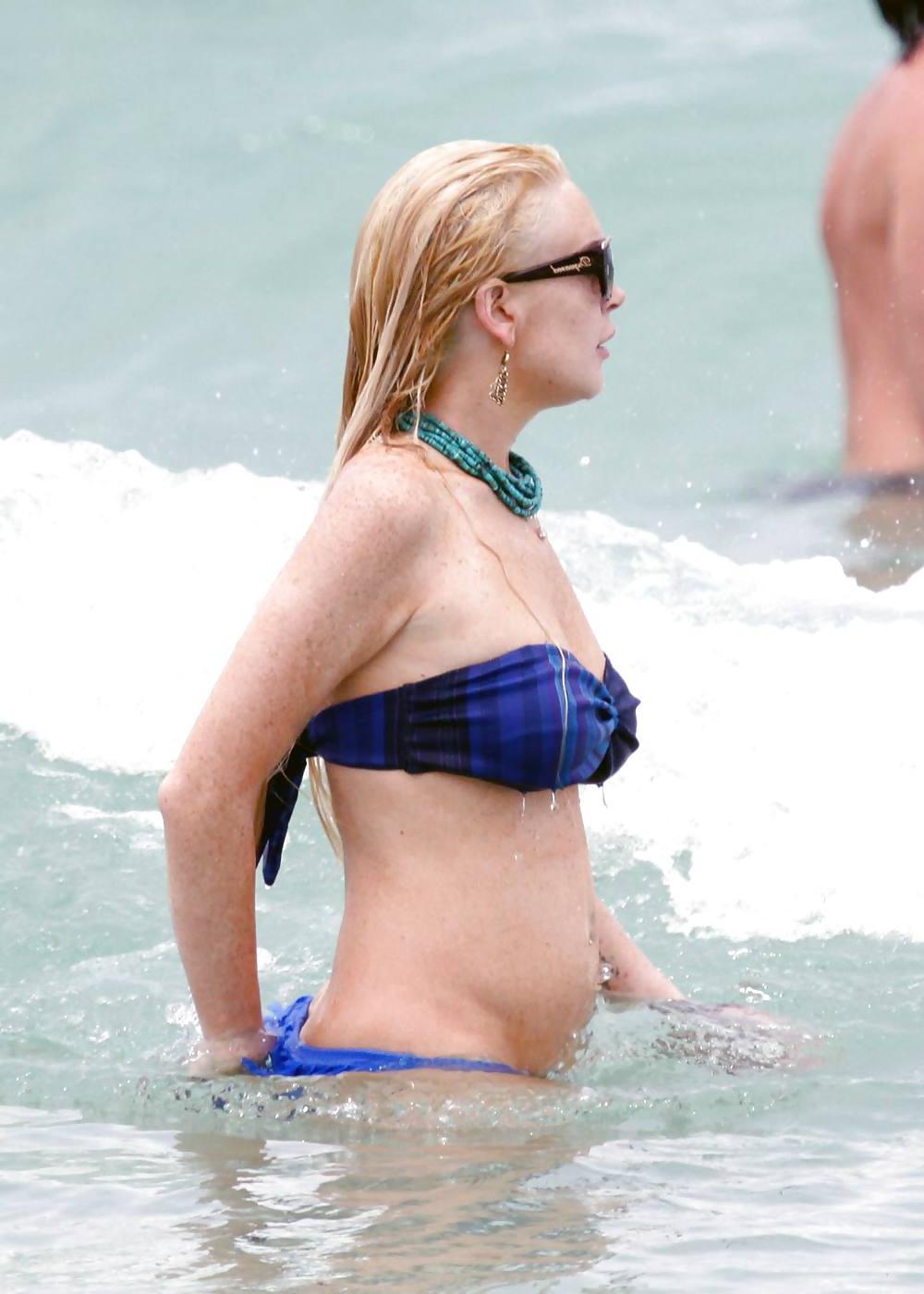 25P Lindsay Lohan In Bikini on Miami Beach BOOB Slip