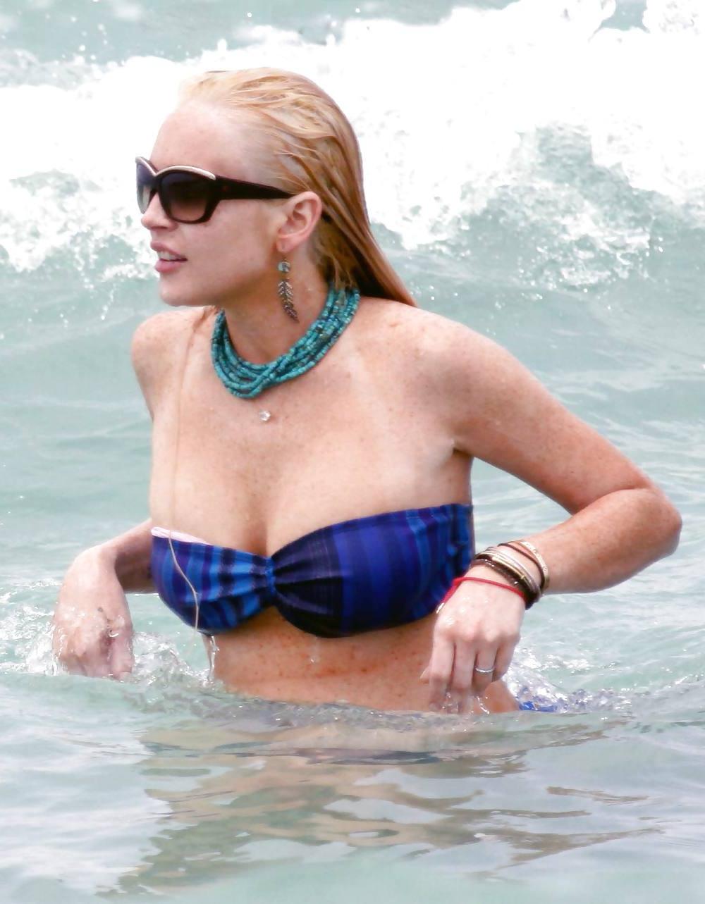 25P Lindsay Lohan In Bikini on Miami Beach BOOB Slip