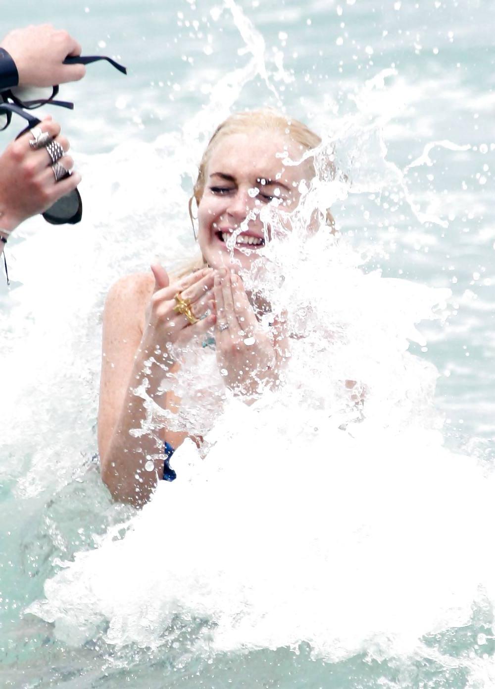 25P Lindsay Lohan In Bikini on Miami Beach BOOB Slip