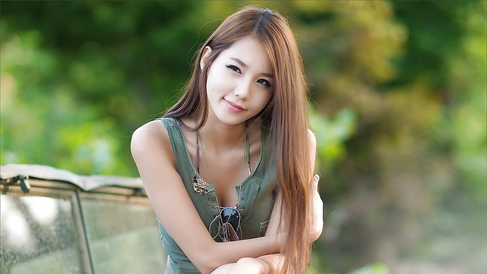 25P Beautiful Korean Girls