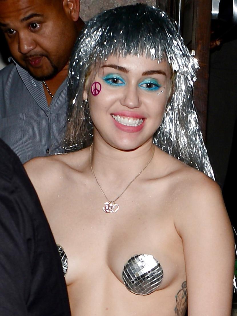 7P Miley Cyrus Nipple Pasties Only in Miami