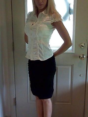 23P Gorgeous mature lady 4