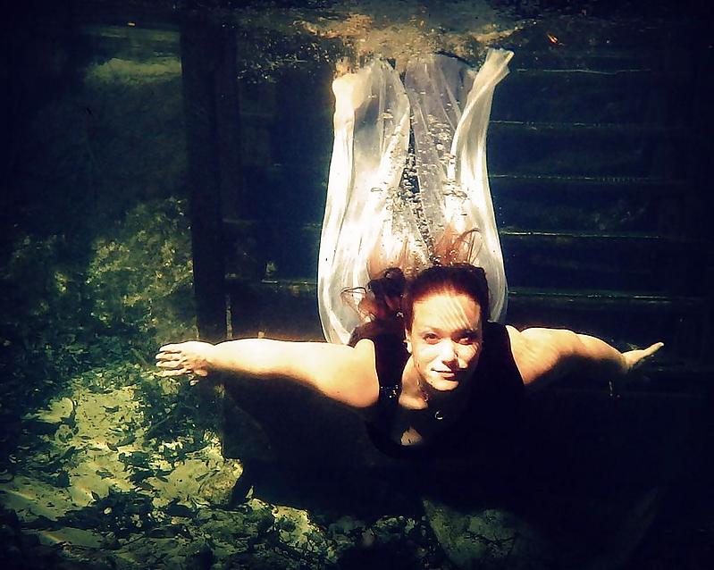 6P Underwater - The little mermaid 7