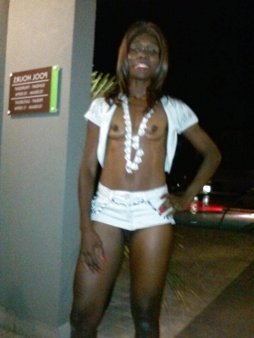 25P Black Sexy Fit Exposed Flashing in Public
