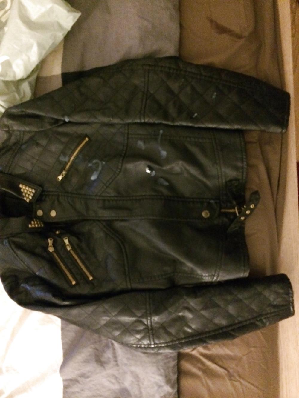 15P Cumshot on cute girls leather jackets
