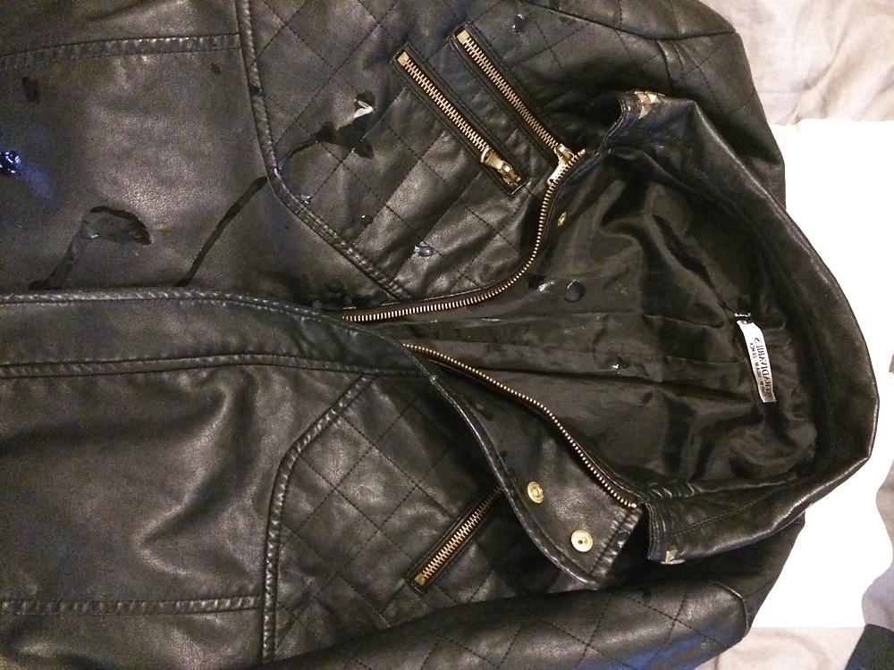 15P Cumshot on cute girls leather jackets