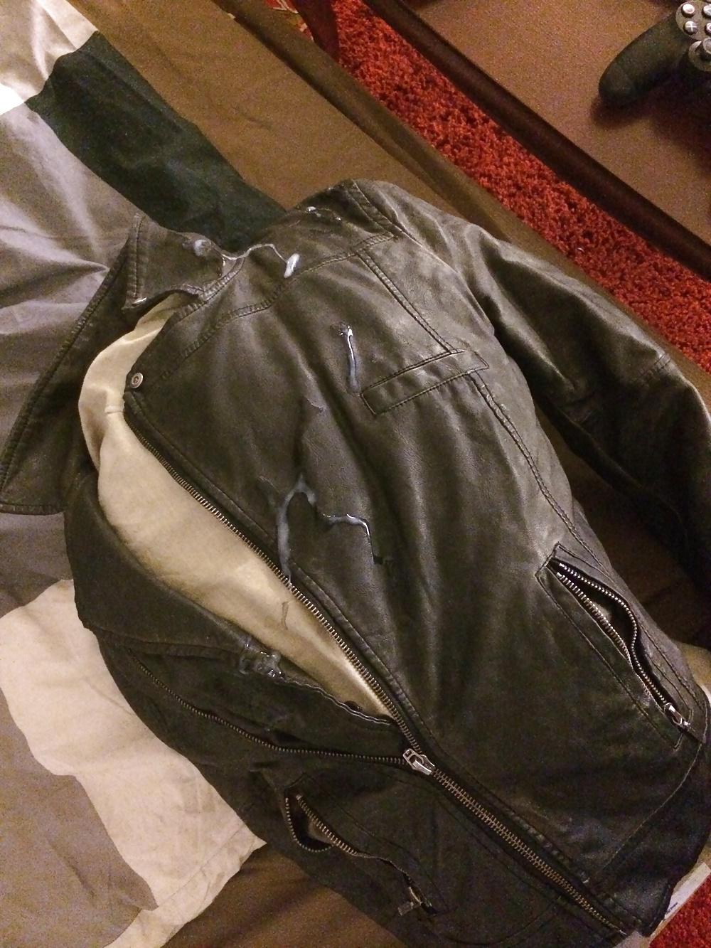 15P Cumshot on cute girls leather jackets