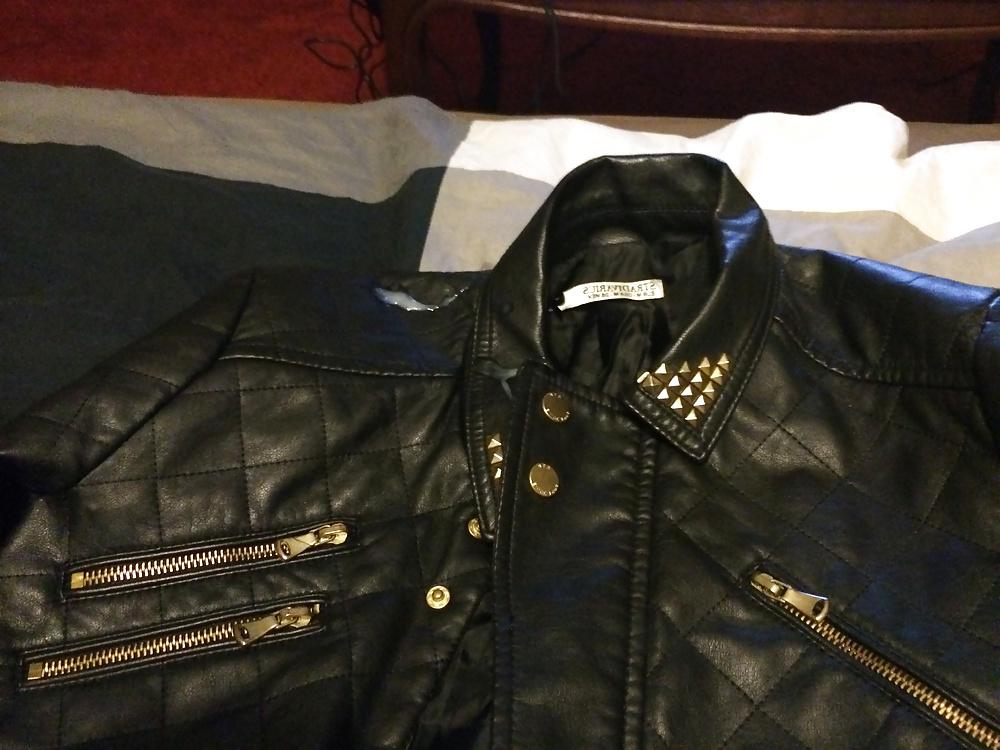 15P Cumshot on cute girls leather jackets