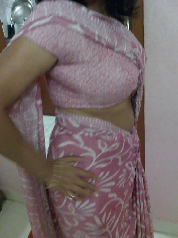 25P Famous Indian BBW Aunty