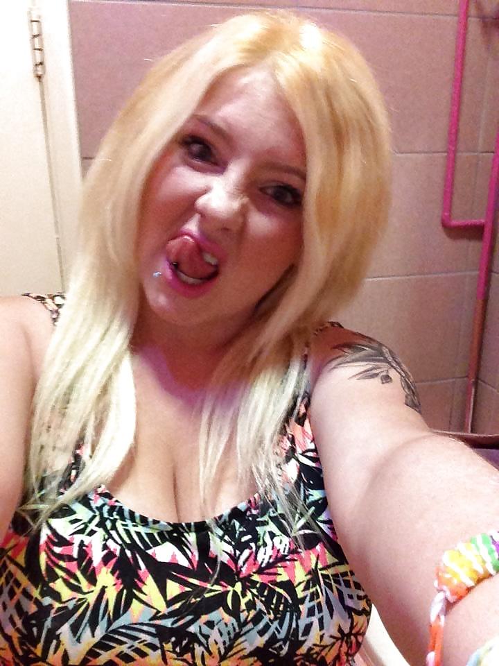 25P Chavy Big tits and tongue Teasing British 
