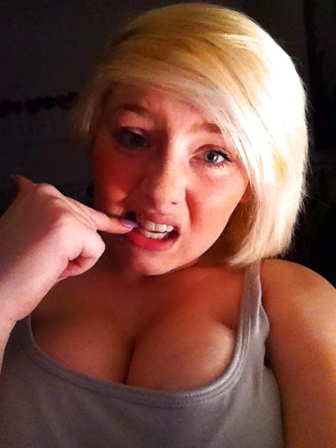 25P Chavy Big tits and tongue Teasing British 