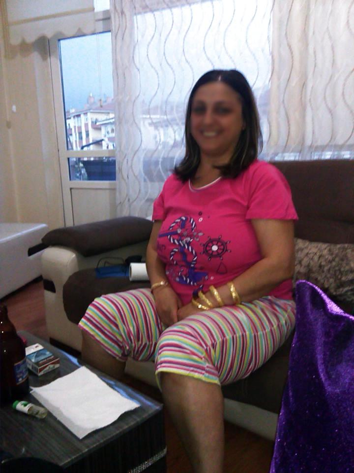 25P Turkish amateur mature