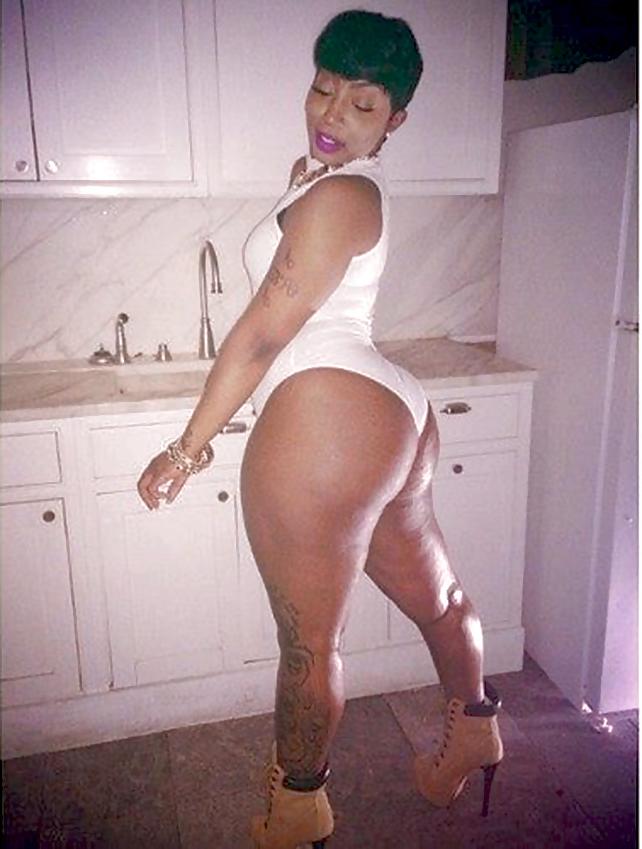 7P ES IST NUR WENIG ÜBER ASS IN THE KITCHEN VOL.35