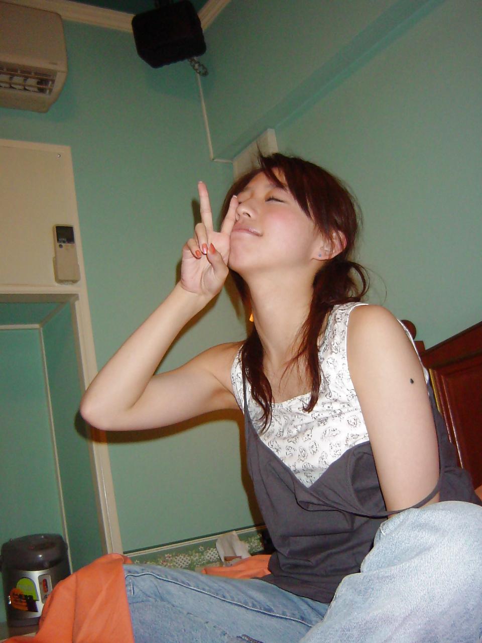 25P Private Photo's Young Asian Naked Chicks 43 JAPANESE