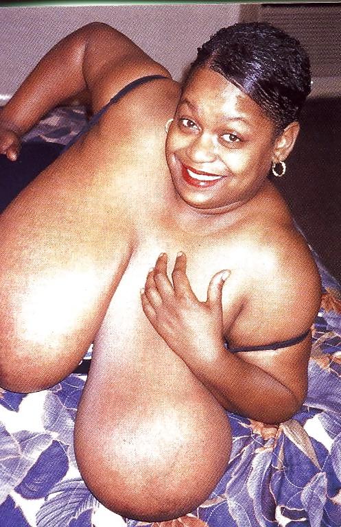25P Big black mamas 02