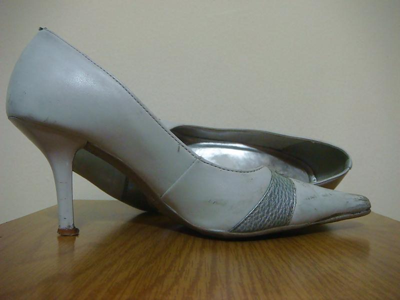 16P Scarpin Salto Alto cinza Ramarim