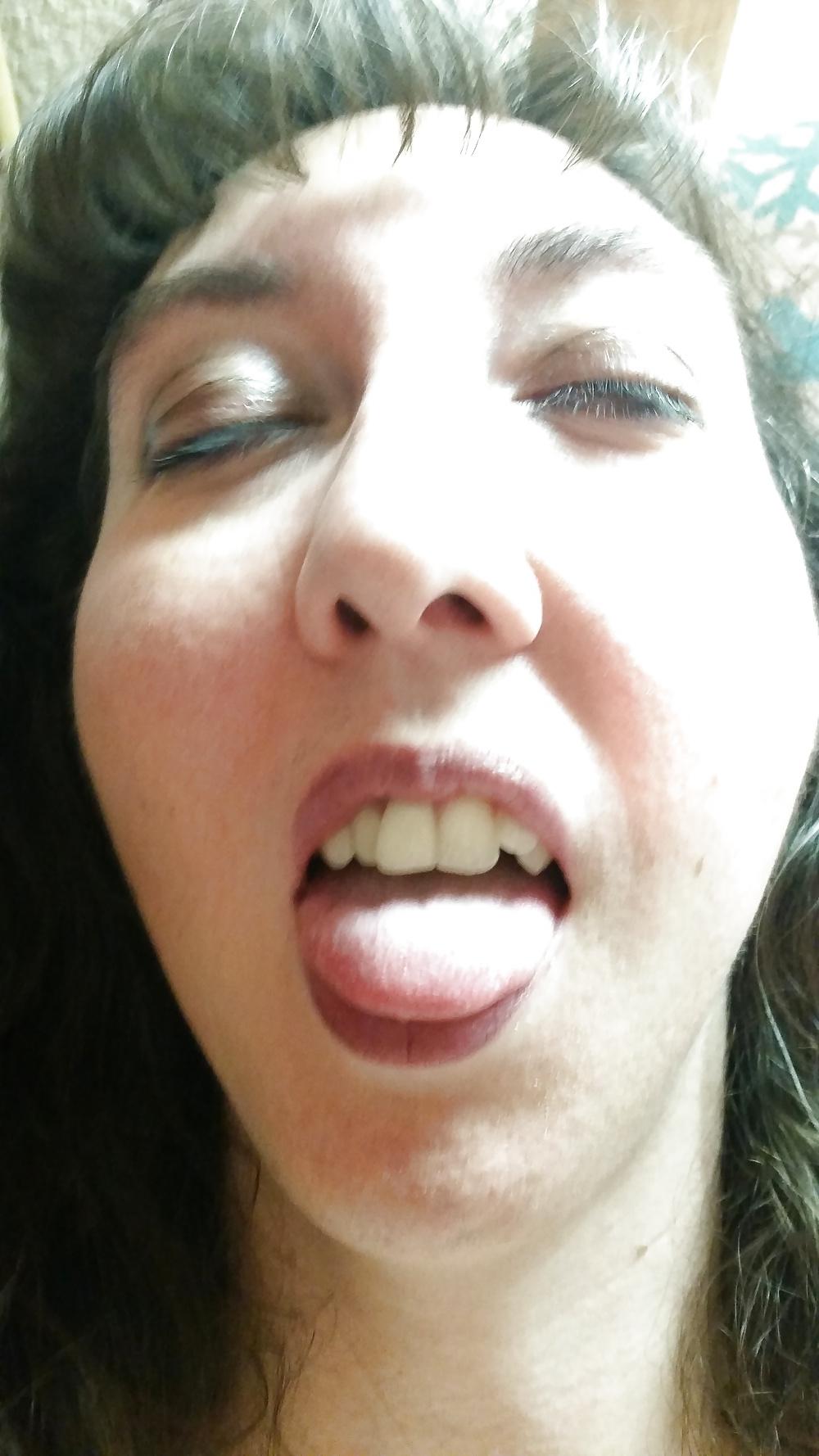13P Any guys wanna give my wife a facial she did these pics 4 u.