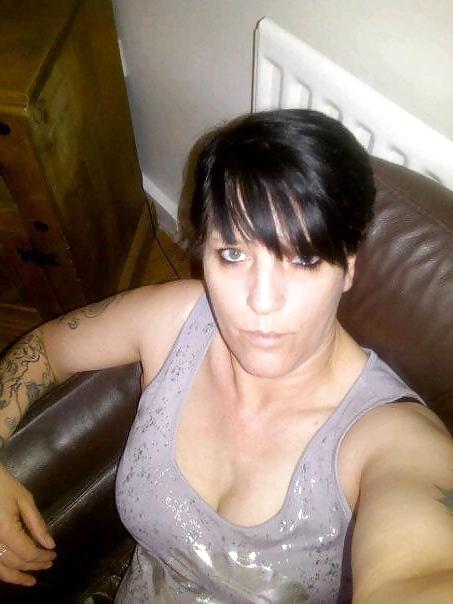 25P British Milf SLUT from Dudley she loves any age spesh young!