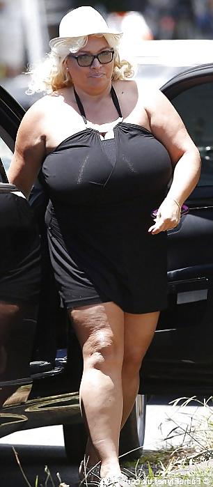 20P Beth Chapman - Huge titted BBW MILF bounty hunter