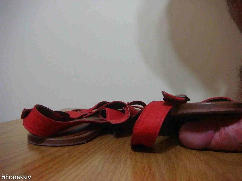 19P Sandalia rasteira vermelha