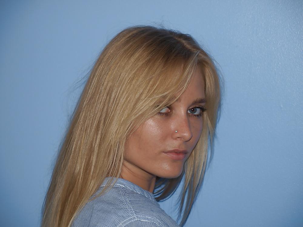 13P British Nikki