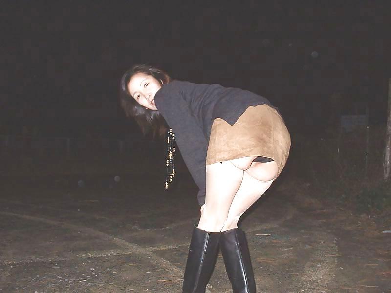 25P Asian outdoor pics 5