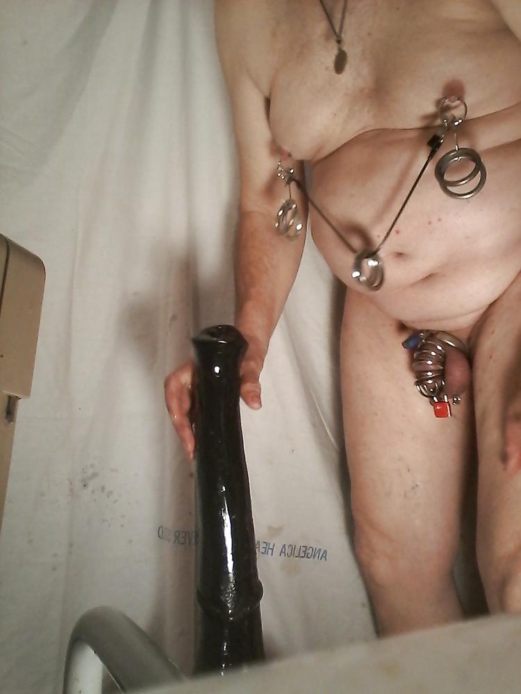 19P Anal traing with nipple weights