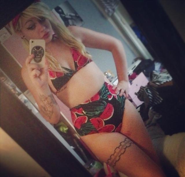 12P Full Body Underwear Pictures.