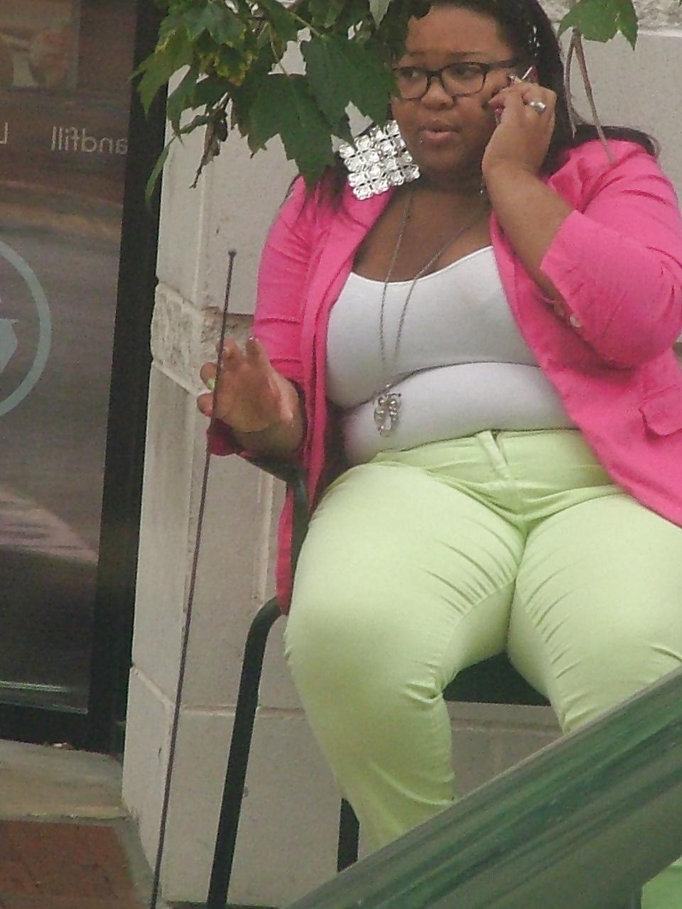 6P Candid Black BBW Huge Tits