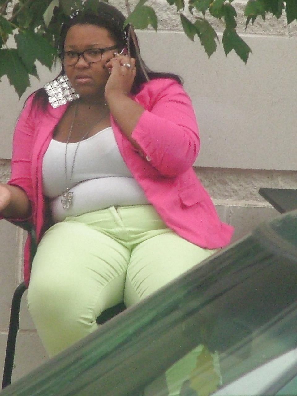6P Candid Black BBW Huge Tits