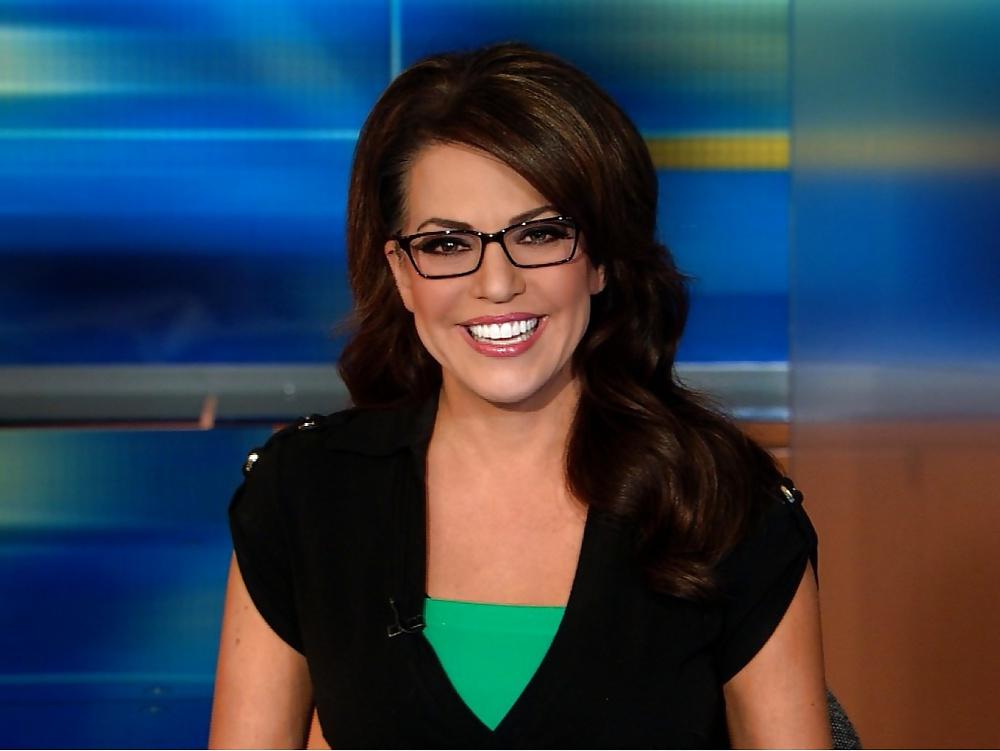 25P Hot & Nerdy Celebs?