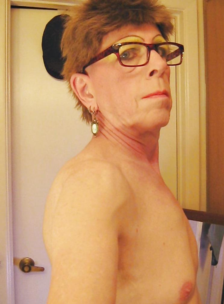25P JOANNE SLAM - LESBO ANAL TRANNY SLUT - DECEMBER 12 2014