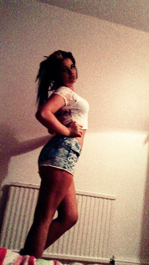 25P Teen Sheffield Chav Sexy slag (Loads of pics) British uk 