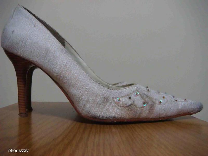 20P Scarpin salto alto branco Romao